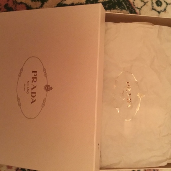 ⭐️ Host Pick ⭐️ Red Suede Prada Strappy Platform Heels - Picture 7 of 9